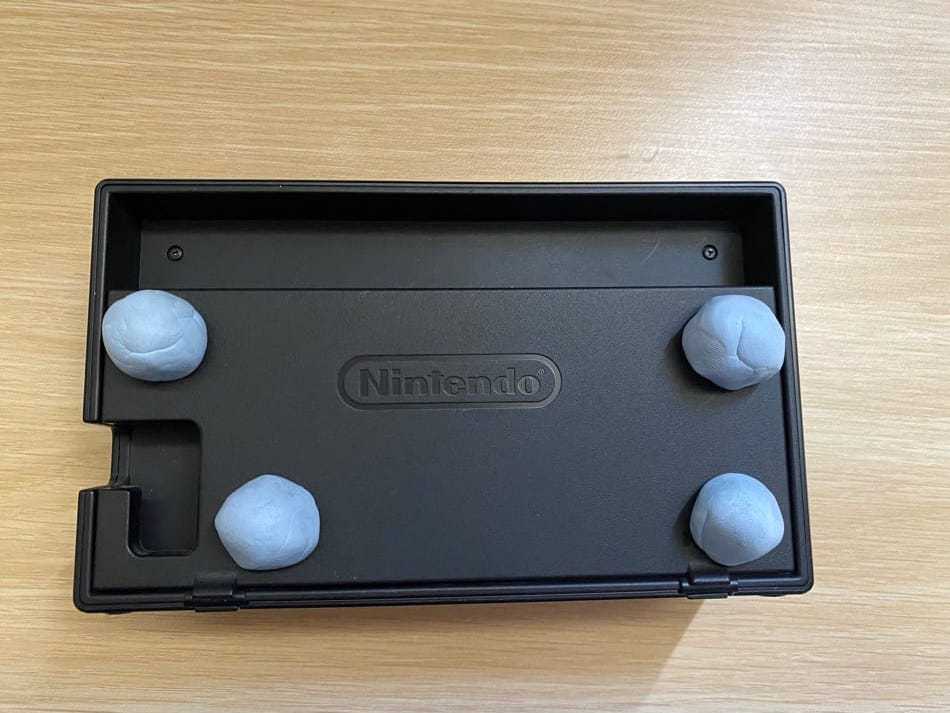linje Sprog forkæle Can the Nintendo Switch dock lay flat on its side? – CareerGamers